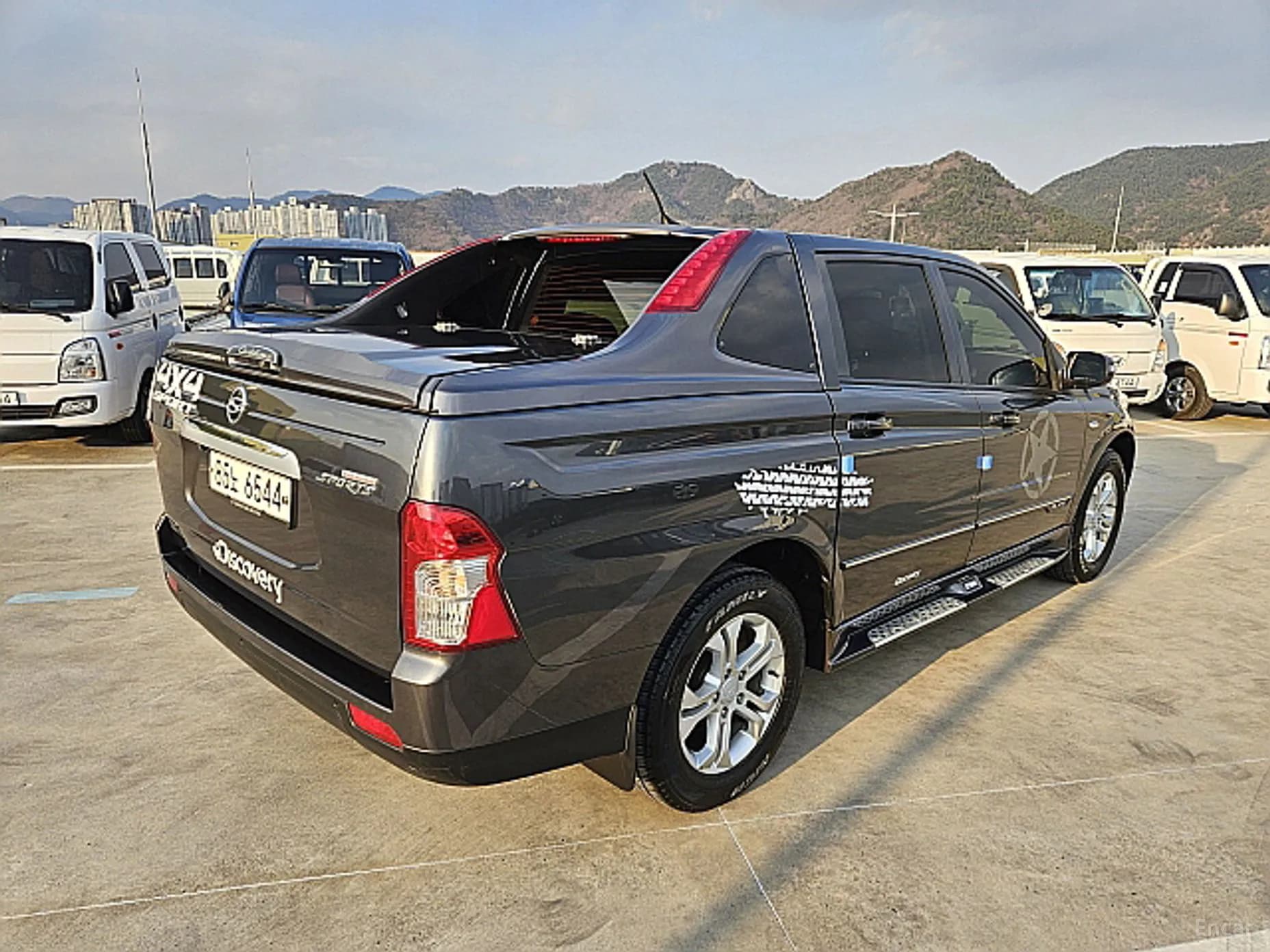 Korando Sports