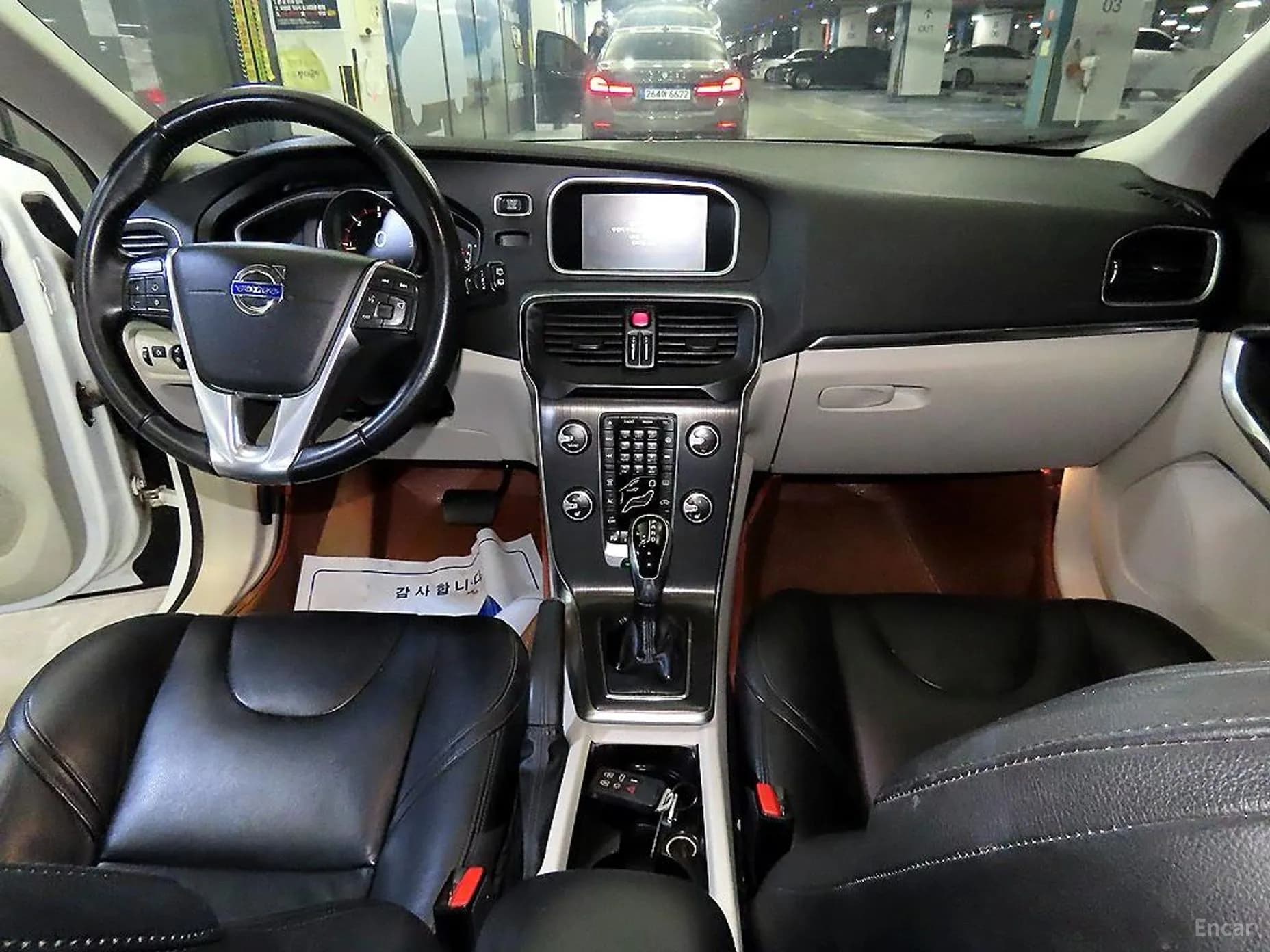 V40