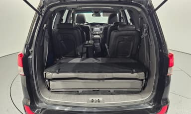 Korando Turismo