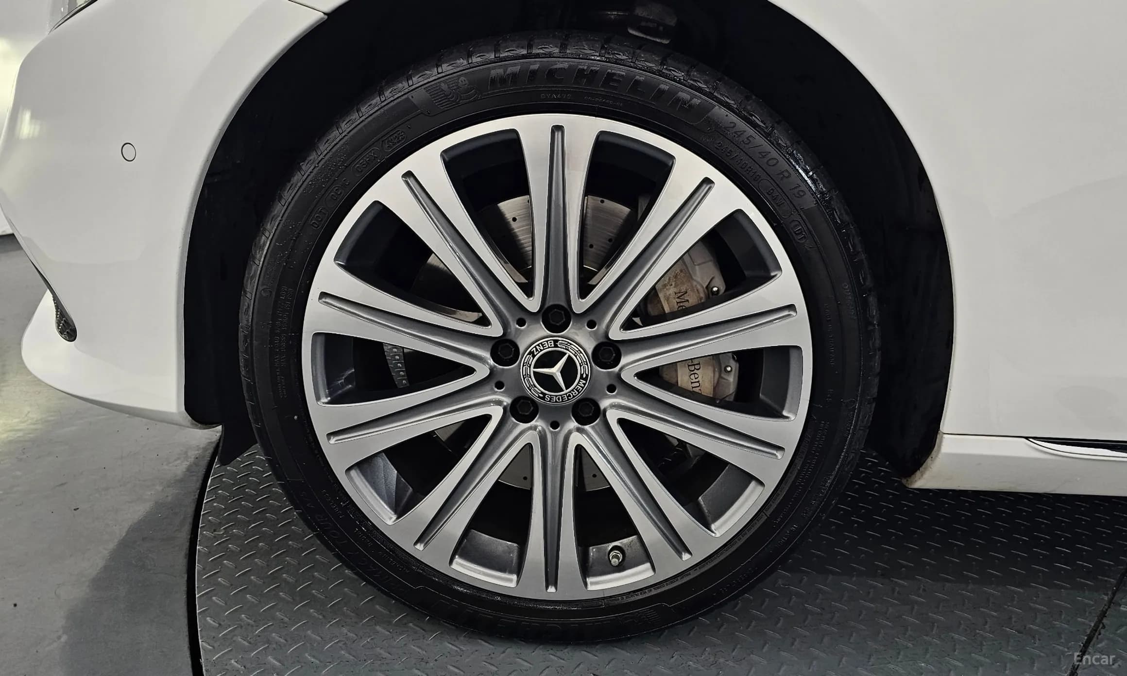 E-Class W213