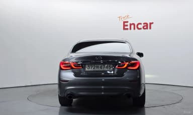 Q70