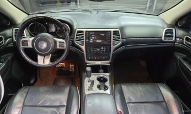 Grand Cherokee