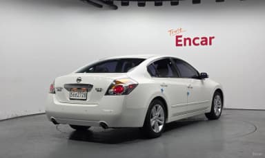 Altima