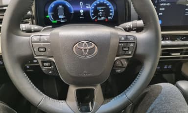 Camry (XV80)