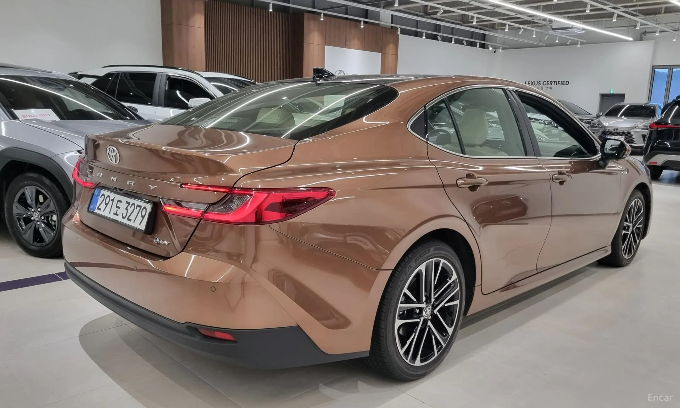 Camry (XV80)