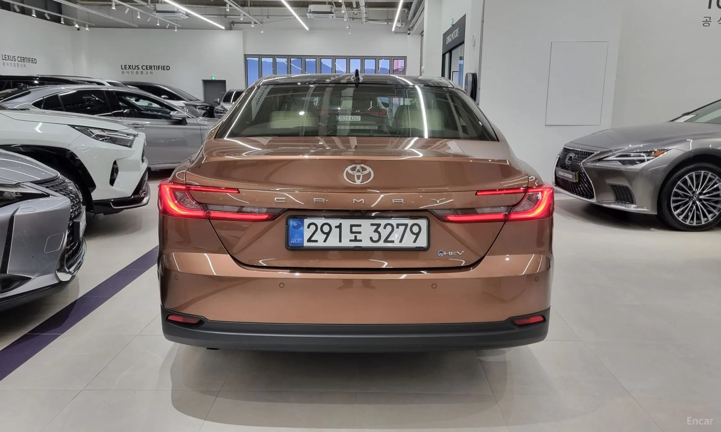 Camry (XV80)