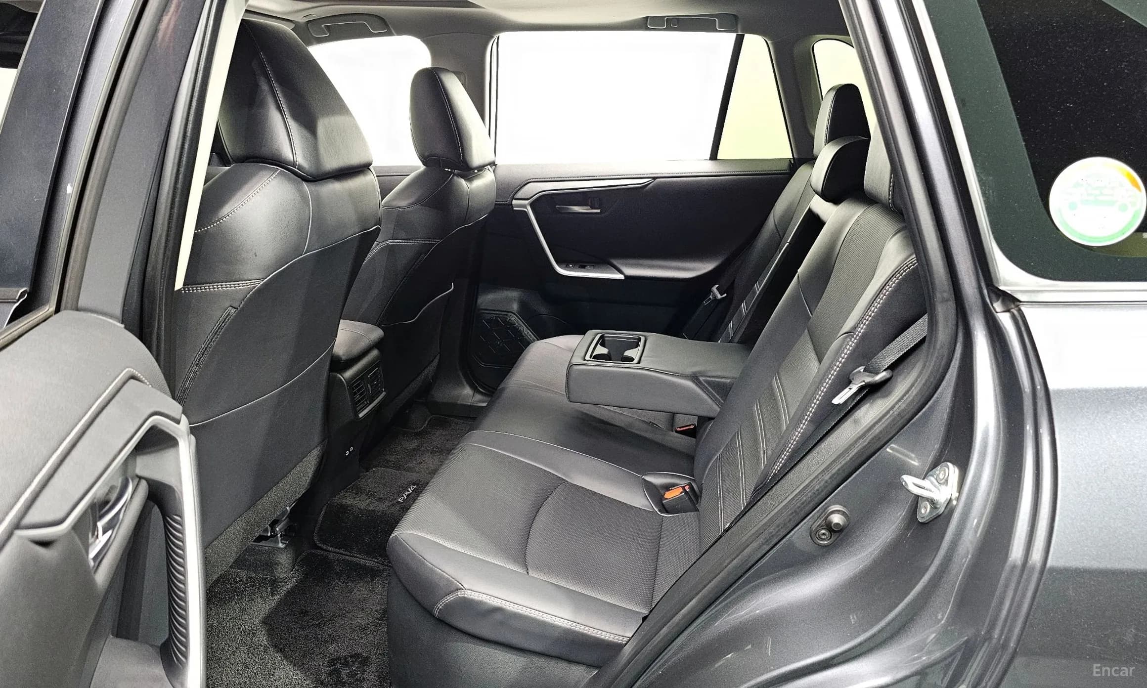 RAV4 5th Generation
