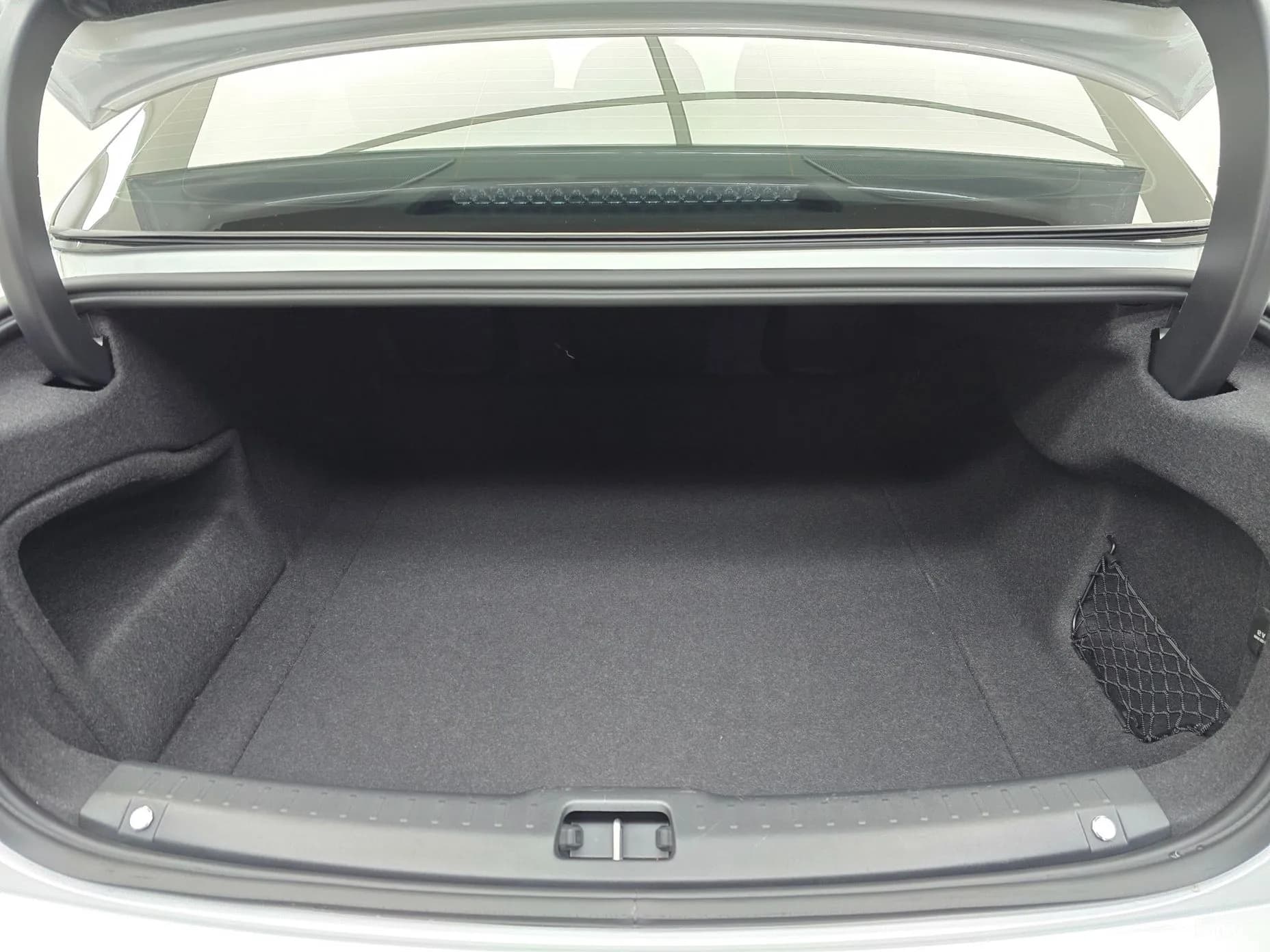 S90