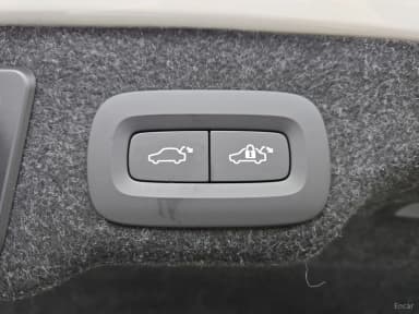 S90