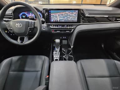 Camry (XV80)