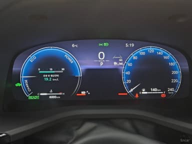 Camry (XV80)