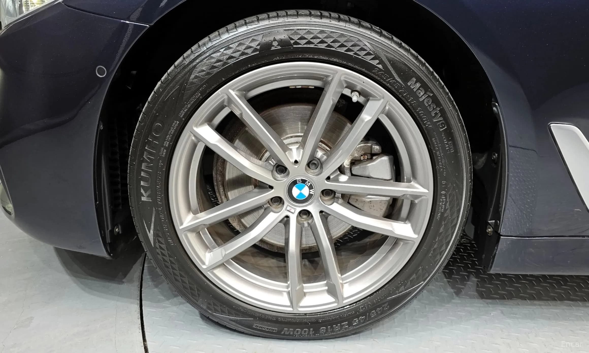5 Series (G30)