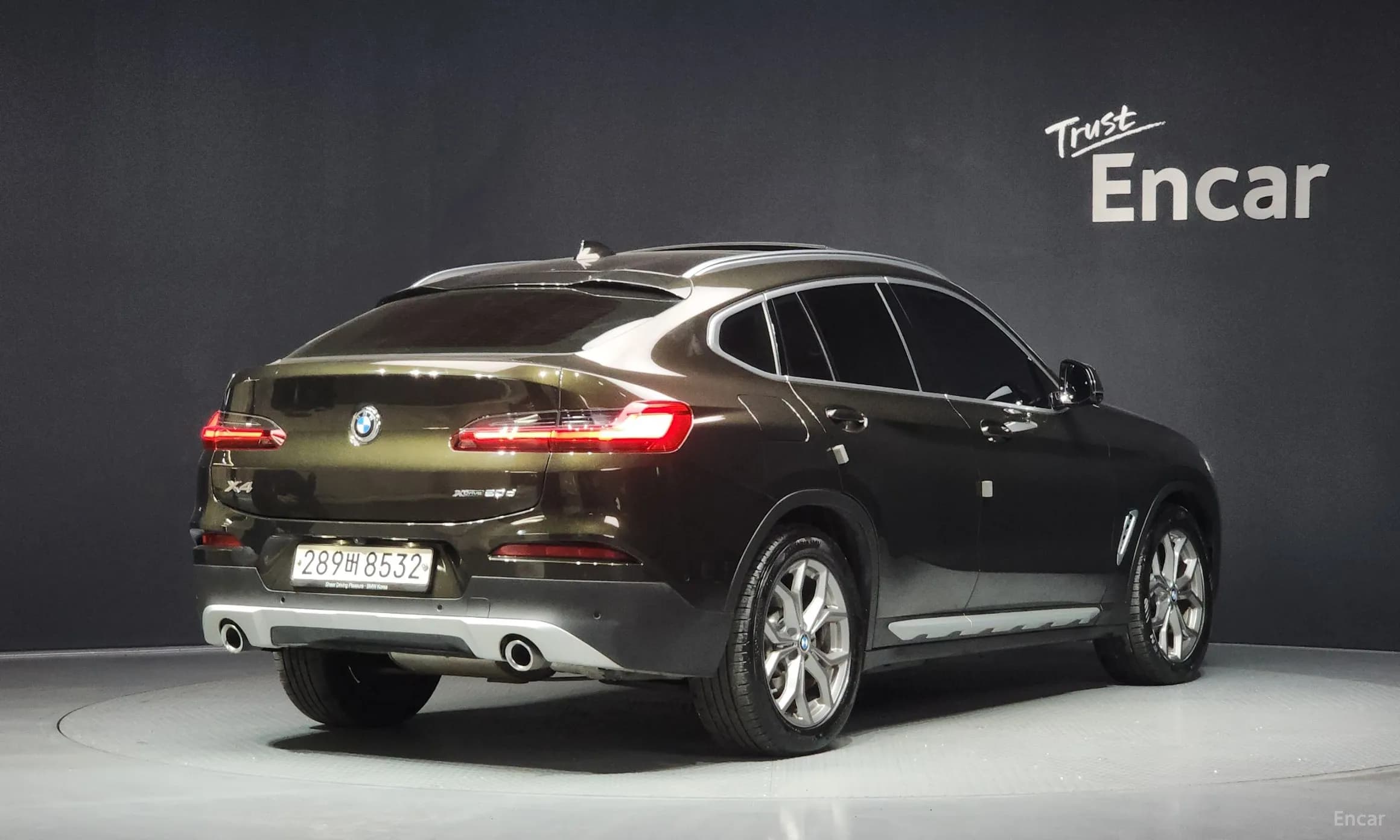 X4 (G02)