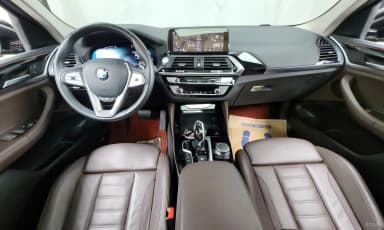 X4 (G02)