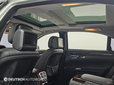 S-Class W221