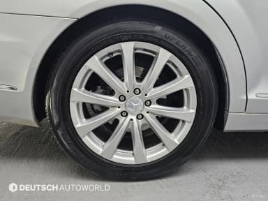 S-Class W221