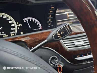 S-Class W221