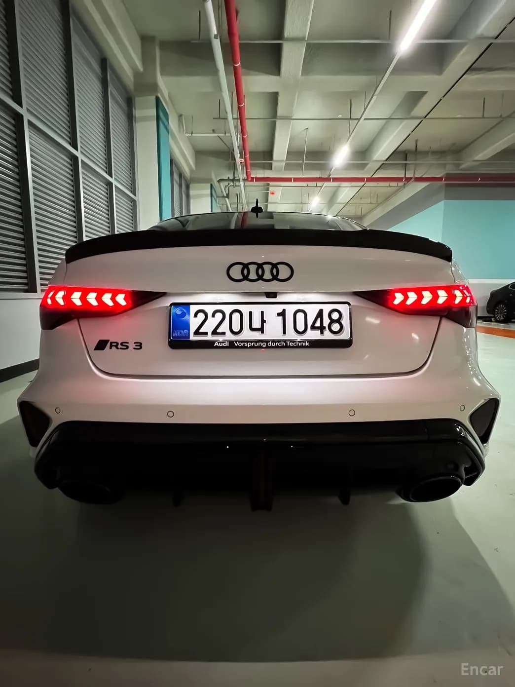 RS3 (8Y)