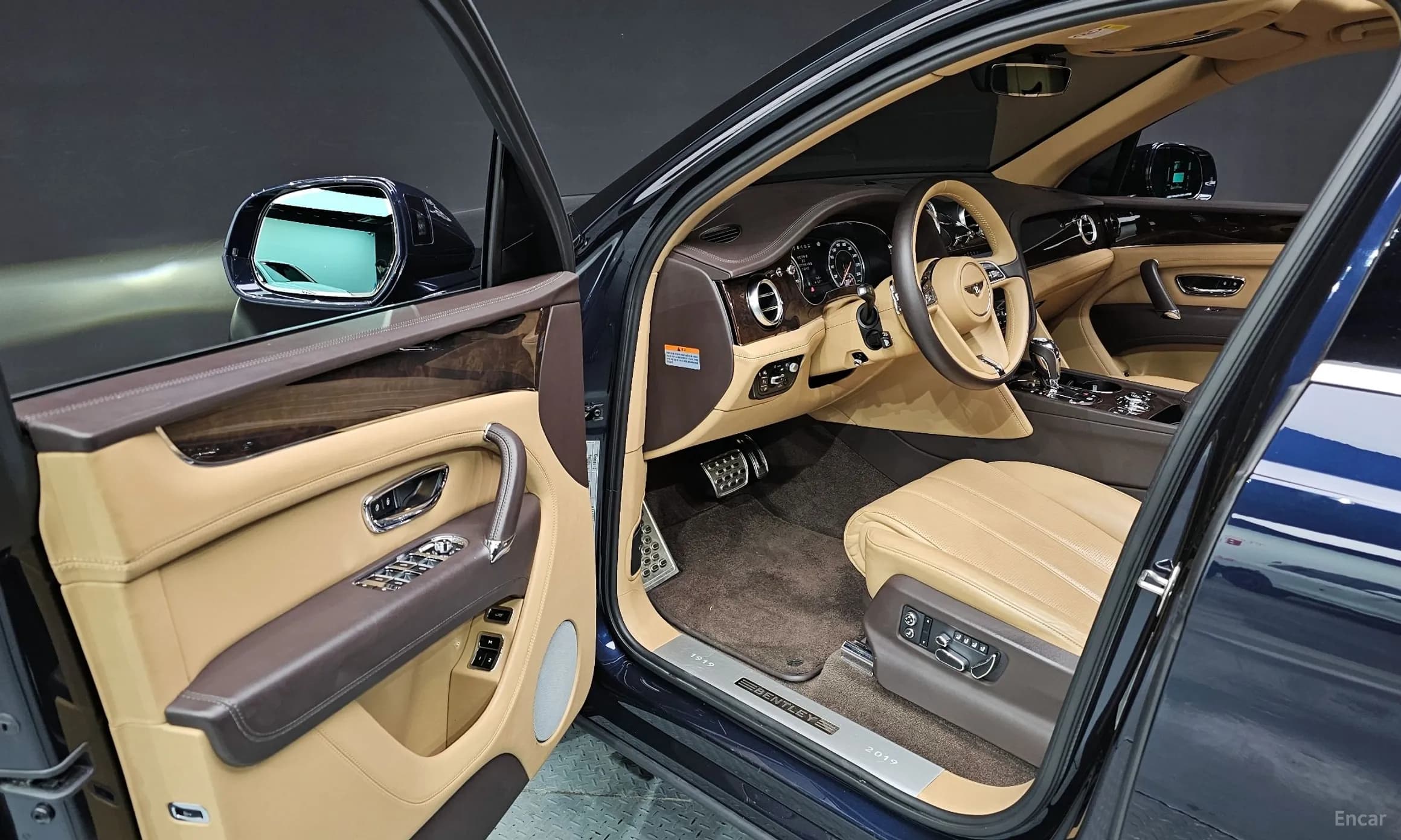 Bentayga