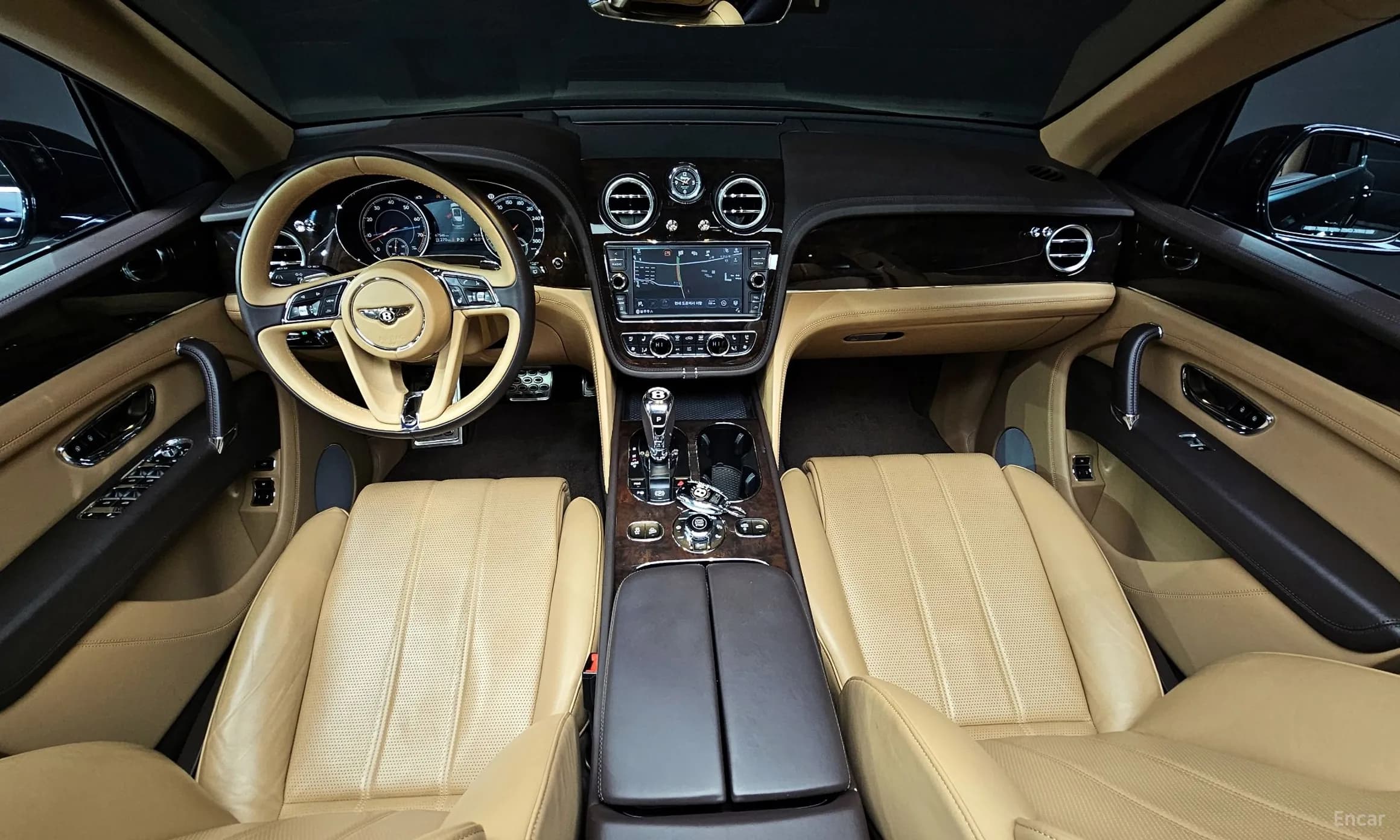 Bentayga