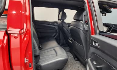 Rexton Sports Khan