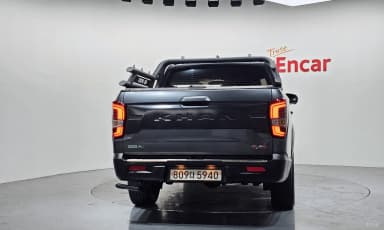 Rexton Sports Khan