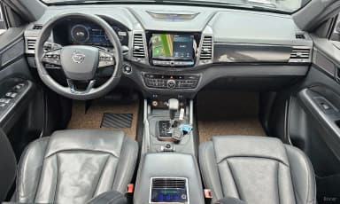 Rexton Sports Khan