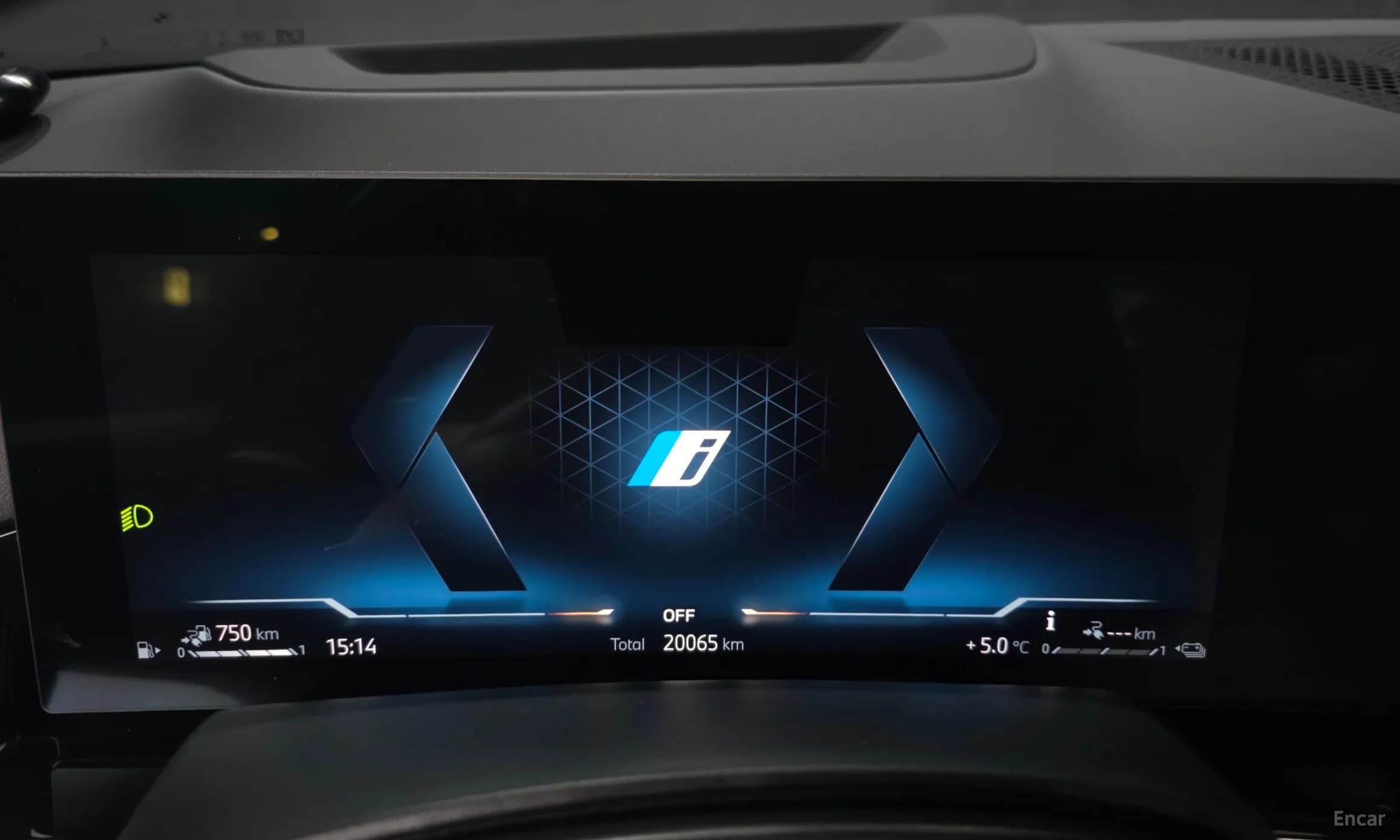 X5 (G05)