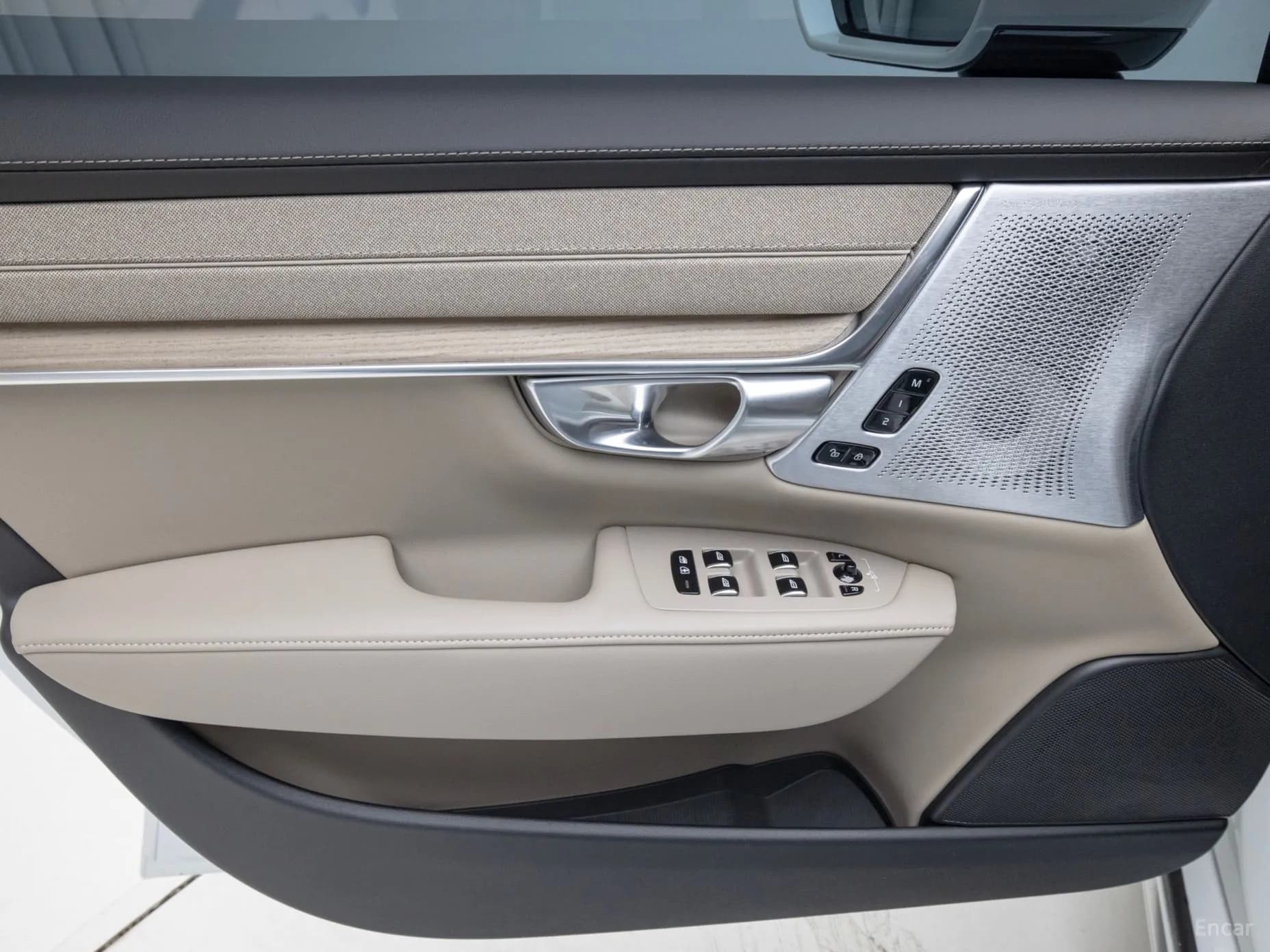 S90