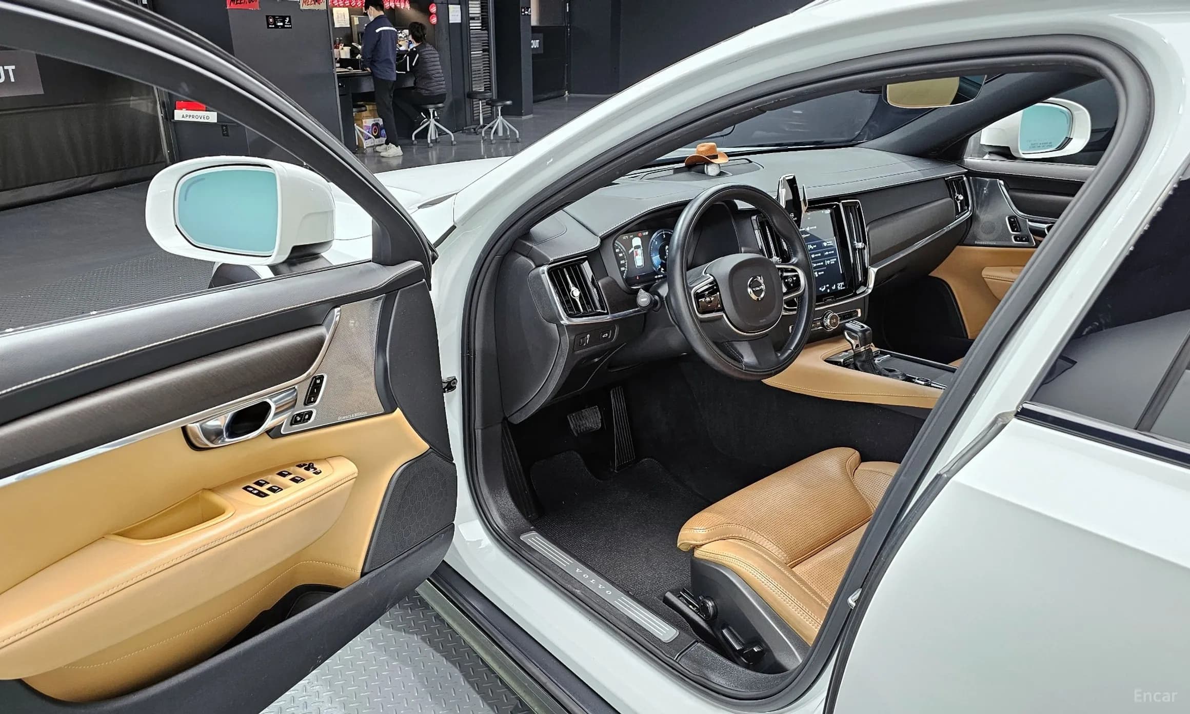 V90 Cross Country
