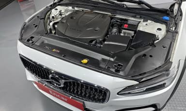 V90 Cross Country