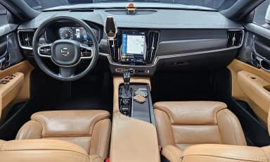 V90 Cross Country