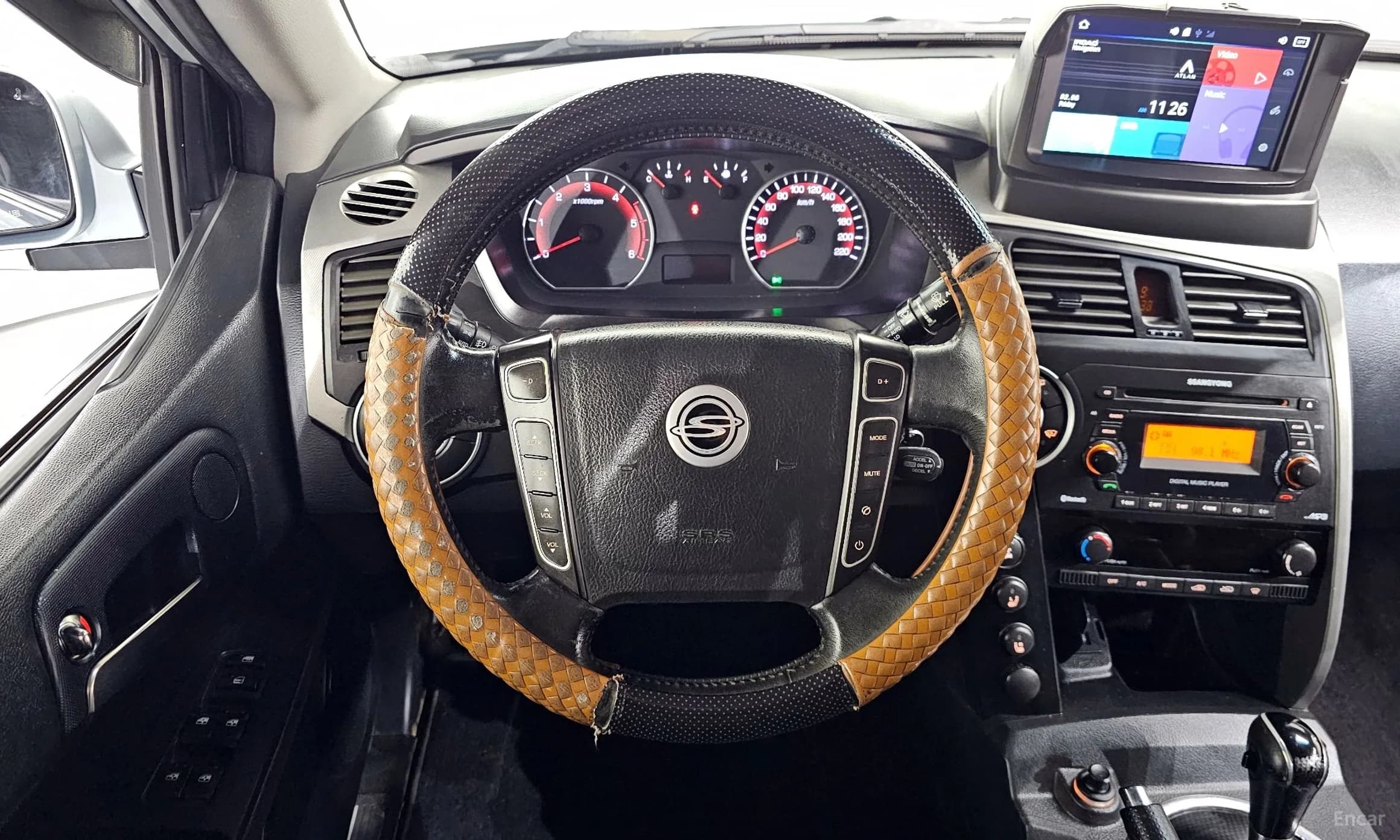 Korando Sports