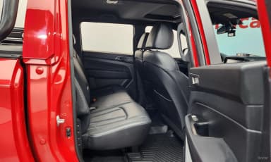 Rexton Sports Khan