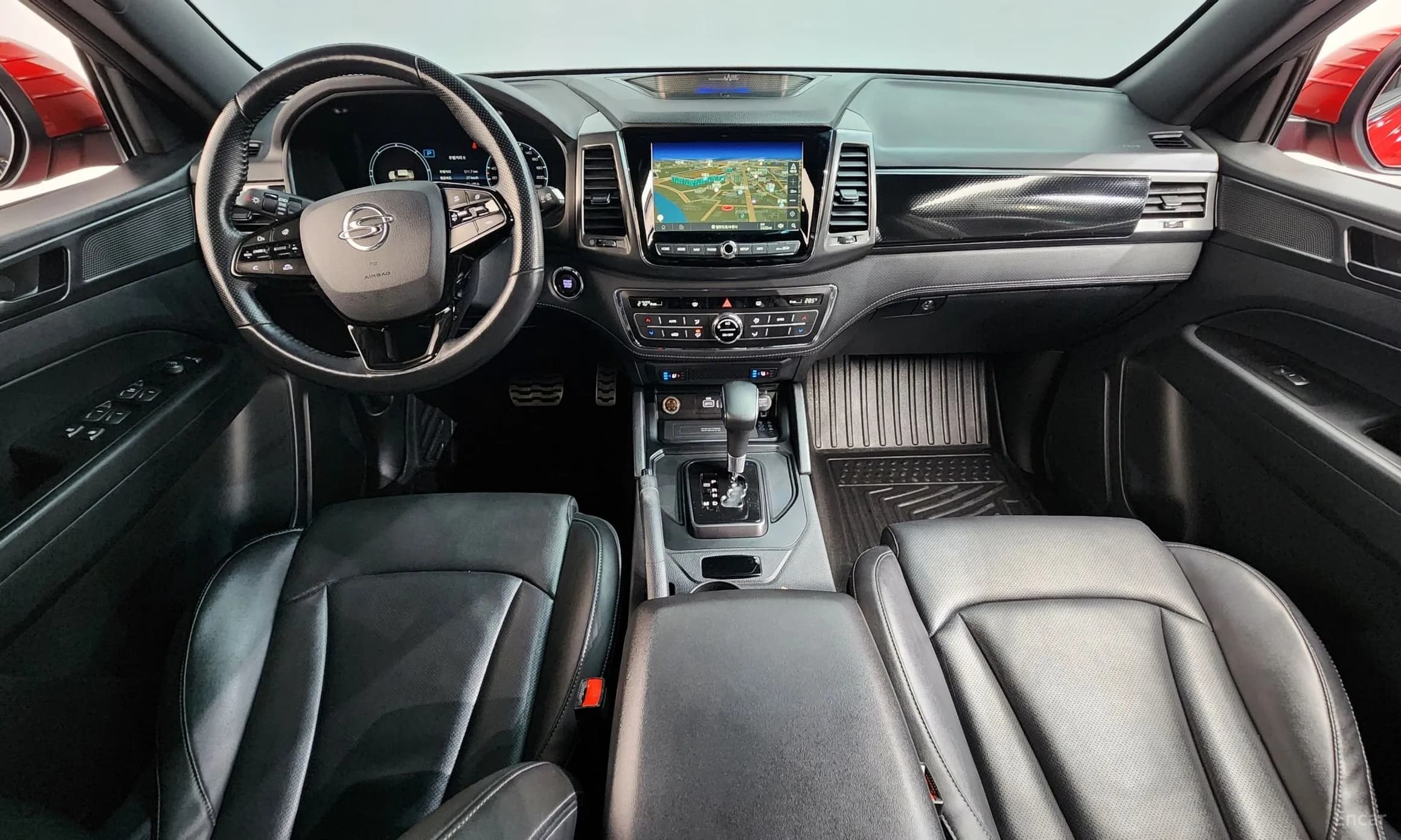 Rexton Sports Khan
