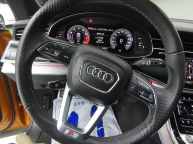 Q8 (4M)