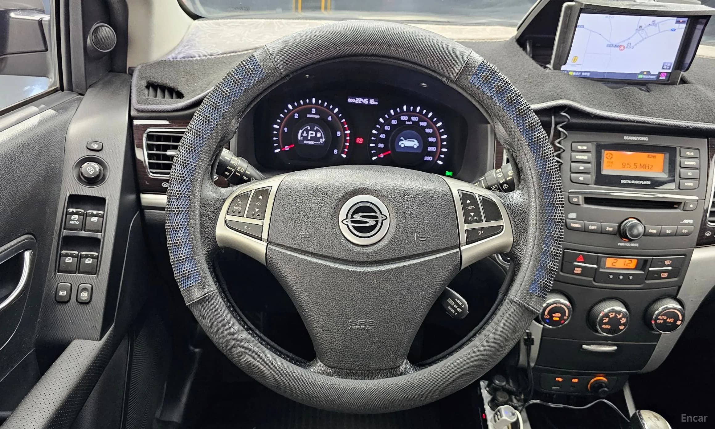 Korando C