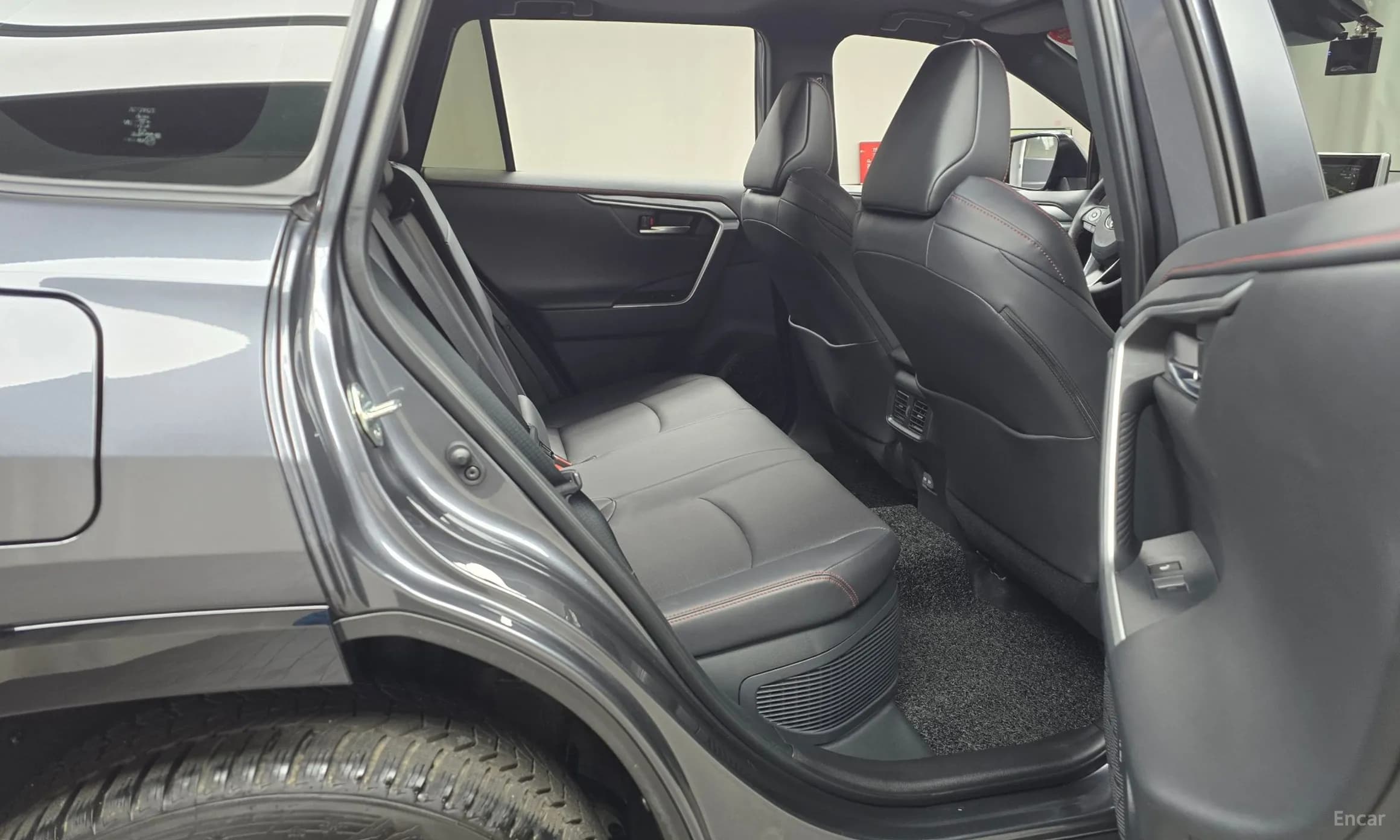 RAV4 5th Generation