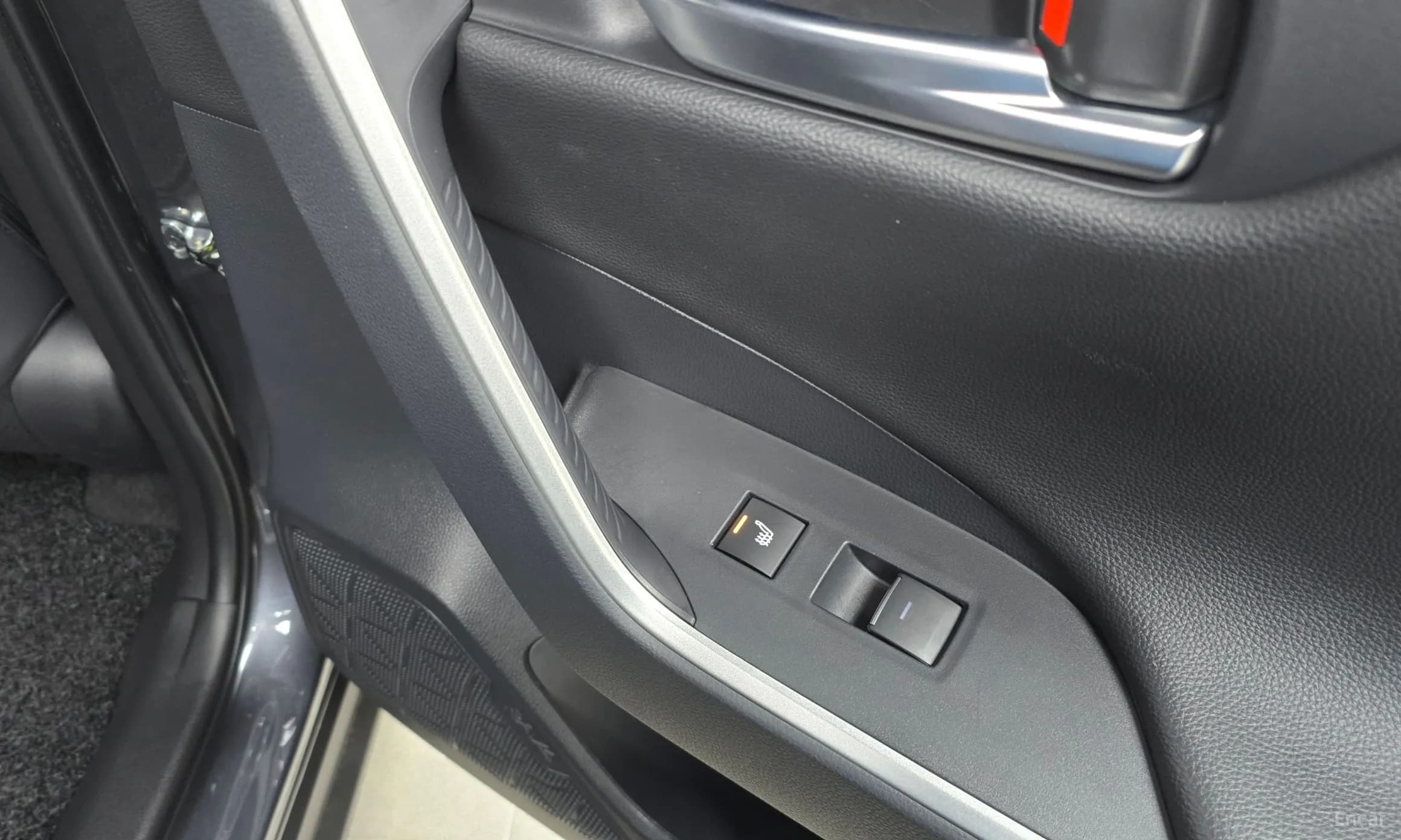 RAV4 5th Generation