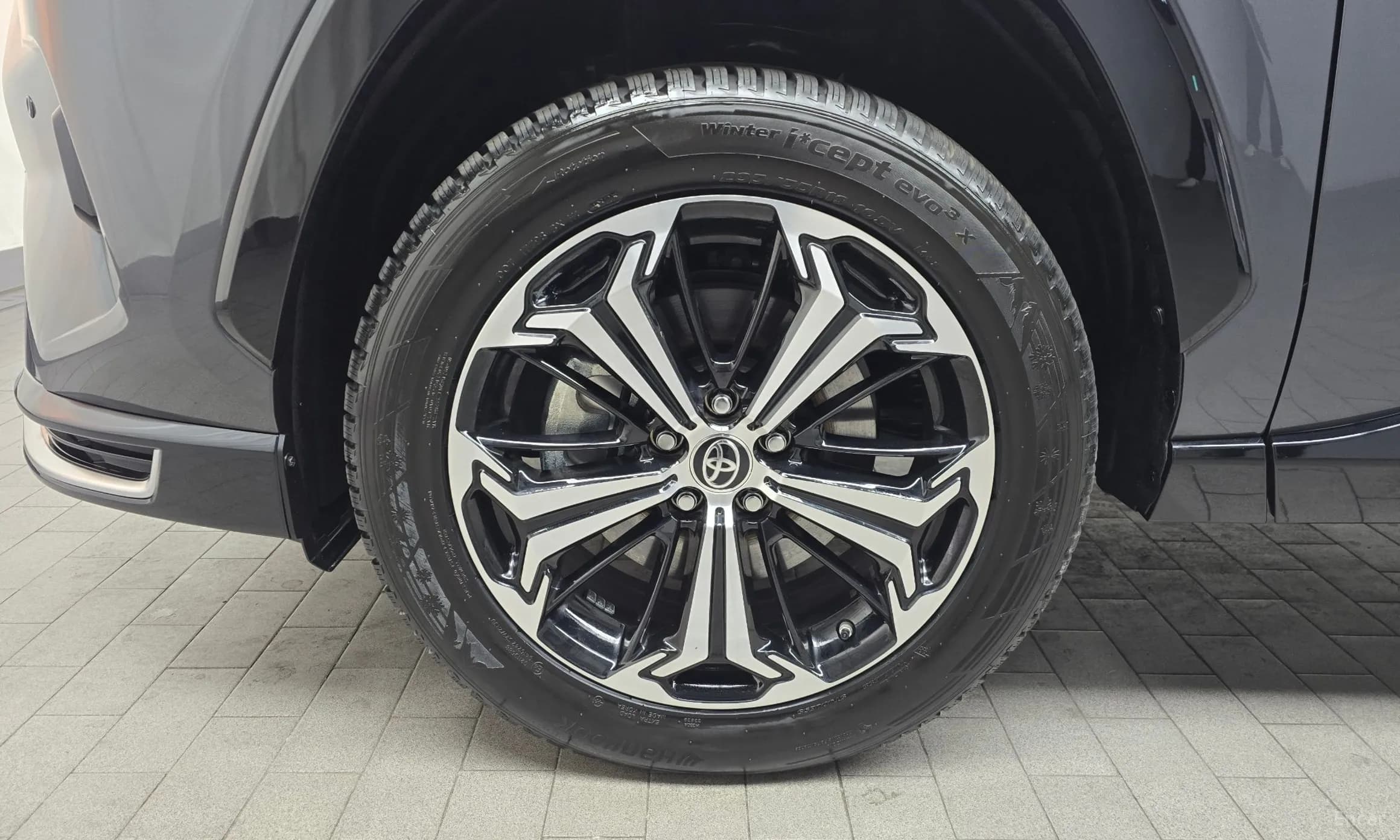 RAV4 5th Generation