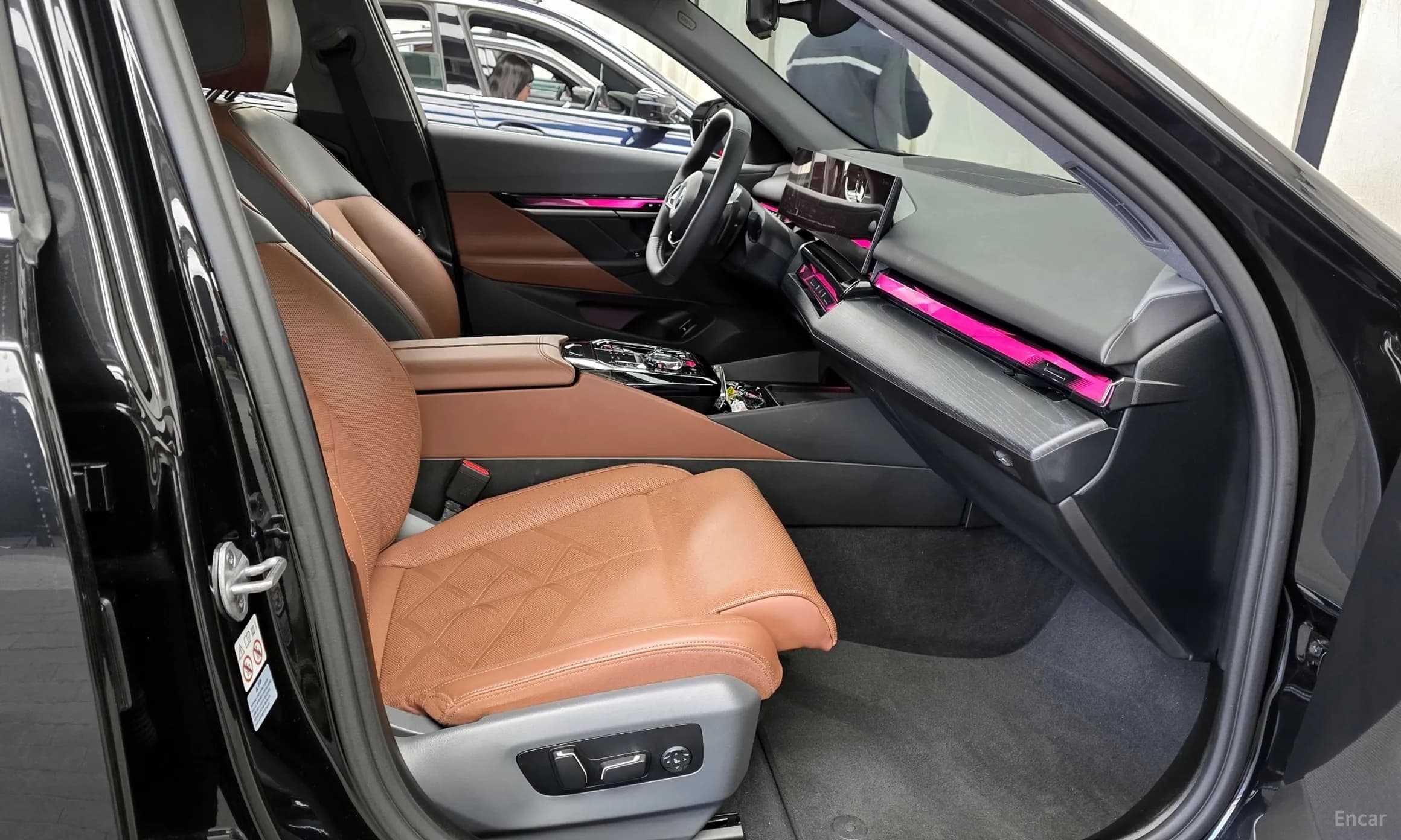 5 Series (G60)