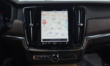 S90