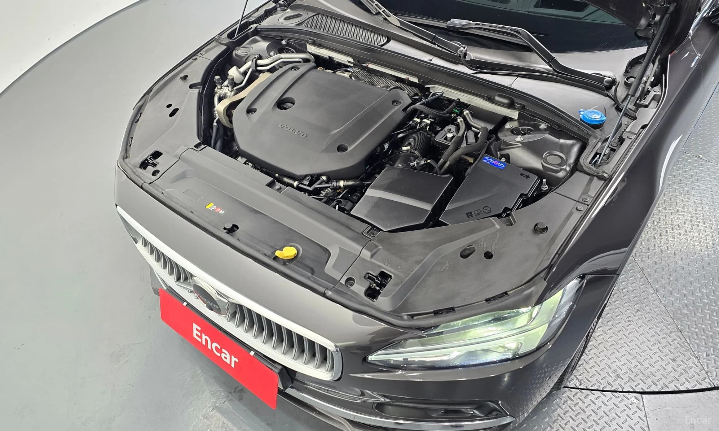 S90