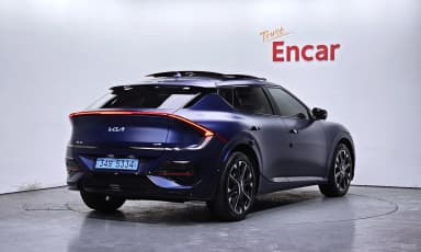 EV6