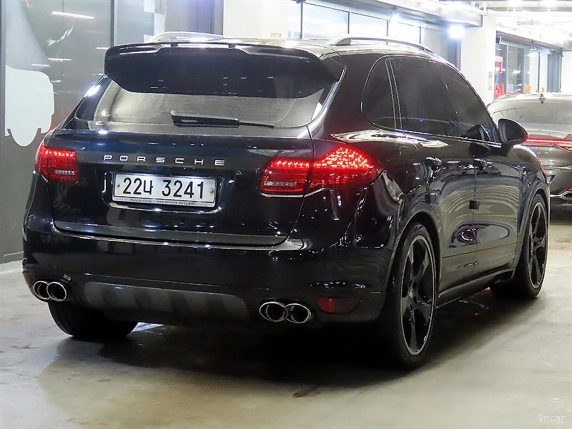 New Cayenne