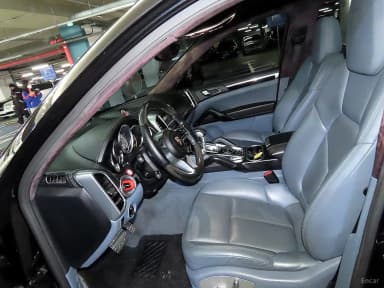 New Cayenne