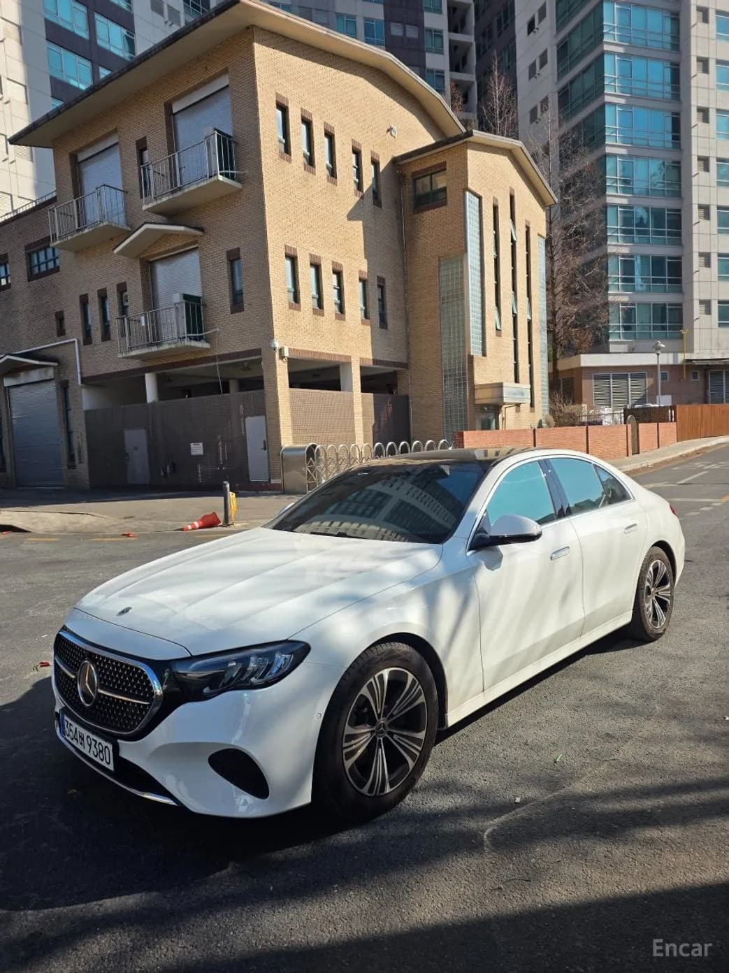 E-Class W214
