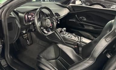 R8 (4S)