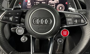 R8 (4S)
