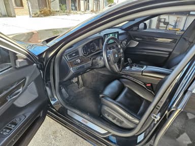 7 Series (F01)